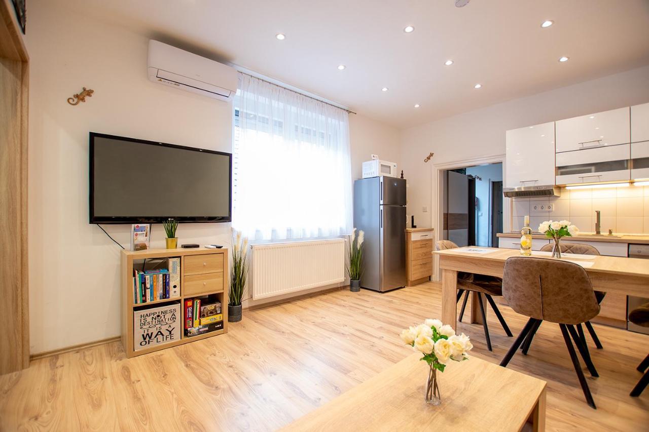 Apartmán Zora Lak Šoproň Exteriér fotografie